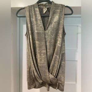 Anthropologie Akemi + Kin sleeveless metallic top